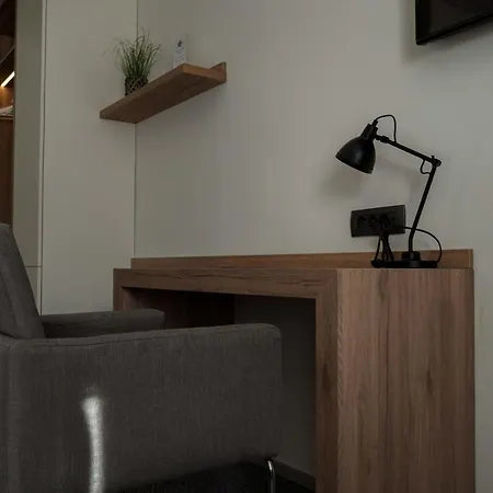 Tri Zvezde 3* Kocevje